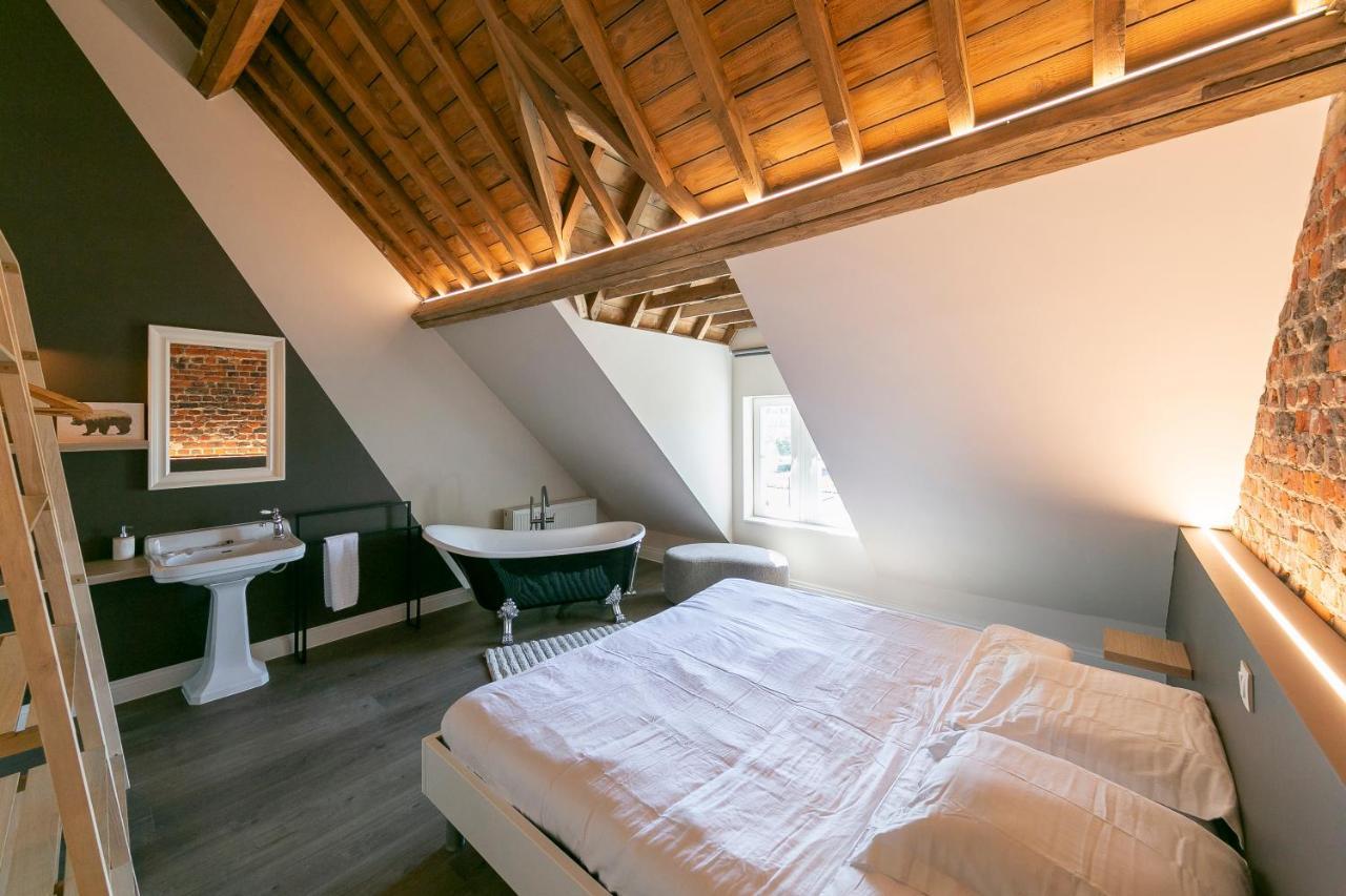 Fantastisch Herenhuis Ensemble Ипр Экстерьер фото